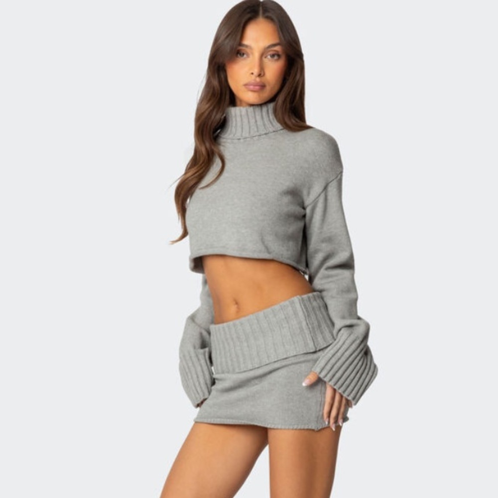 Edikted Gray Mini Skirt